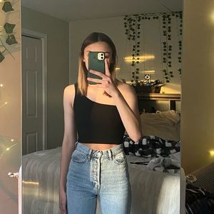 Babaton Sculpt Knit One-Shoulder Cropped Tank